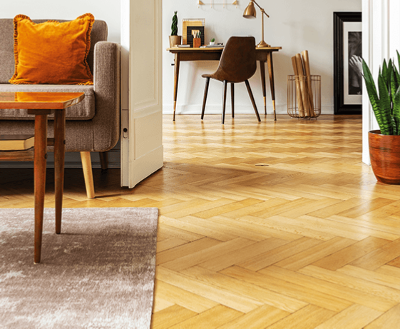 Jak wybrać lakier i dbać o podłogę drewnianą z systemami Murexin